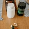 Probiotiques après les fêtes : rééquilibrer son microbiote avec les produits à haute biodisponibilité NUTRILUX Santé : NUTRILUX PROLACTO + et PROBIO LG, NUTRILUX MAGNESIUM, NUTRILUX FAT STOP et SLIM, sans oublier la gamme de protéines NUTRILUX pour les collations.