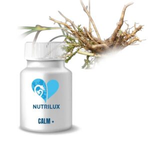 NUTRILUX Calm +, un complément alimentaire à base de trois extraits de plantes : l’escholtzia, la valériane et la passiflore. Ces plantes agissent en synergie